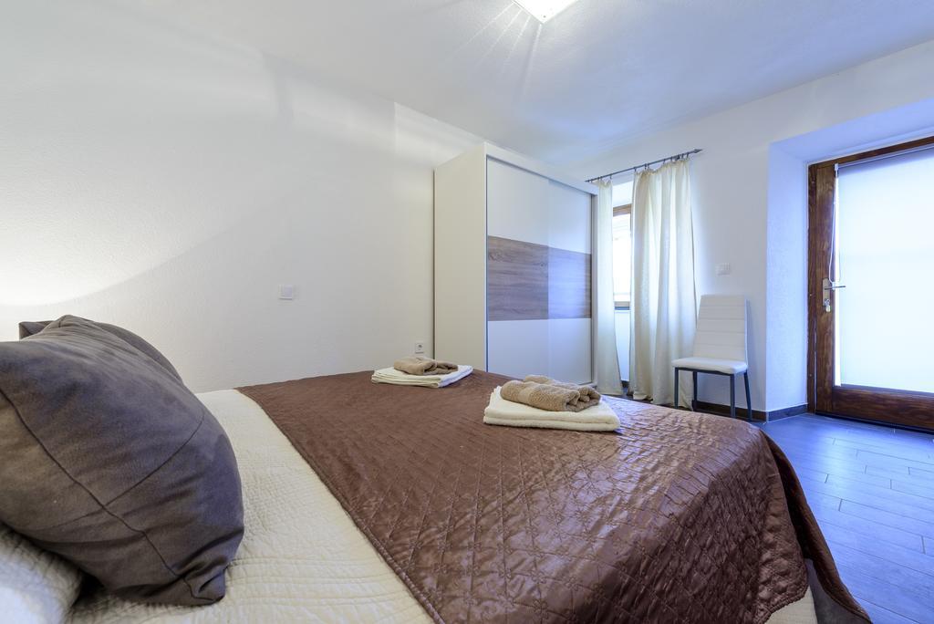 Apartment Mistral - Cosy Apartment With Sea View Molunat Extérieur photo